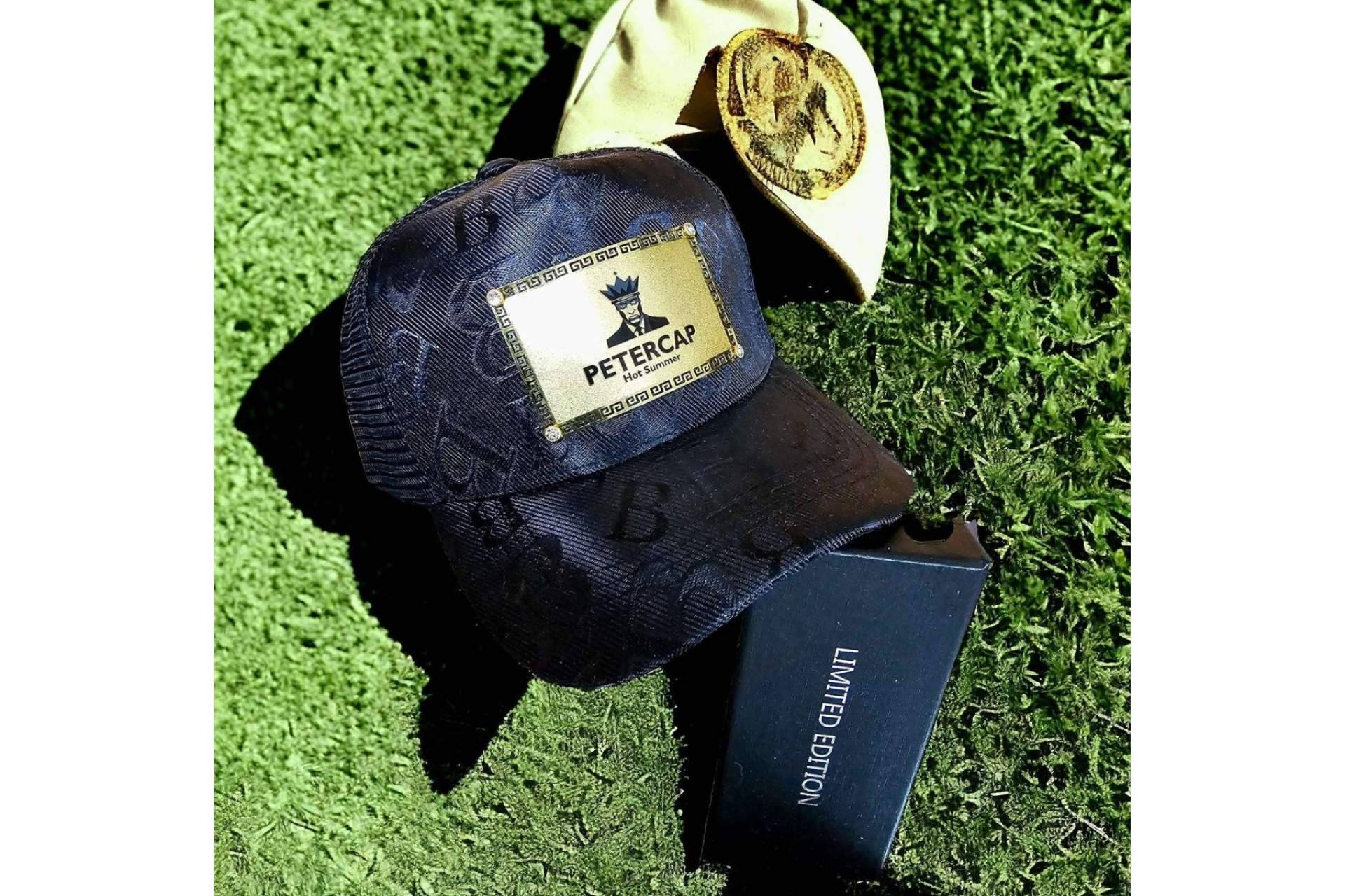 Diseños únicos y de lujo con las gorras PETERCAP